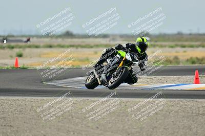 media/Apr-18-2025-TrackDaz (Fri) [[45f5874c44]]/C Group/Session 1 (Turn 7)/